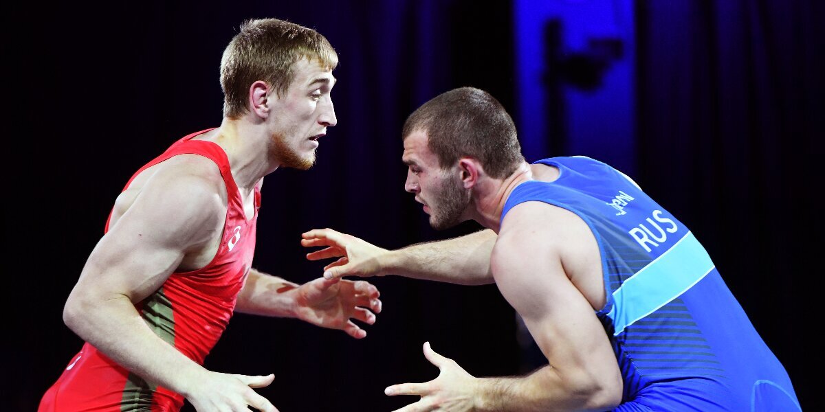 Россиянин Гонибов вышел в четвертьфинал чемпионата мира по борьбе в Белграде