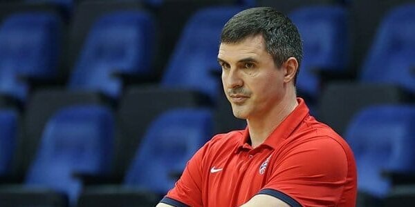 Бывший ассистент главного тренера ЦСКА может возглавить команду Единой лиги или Суперлиги