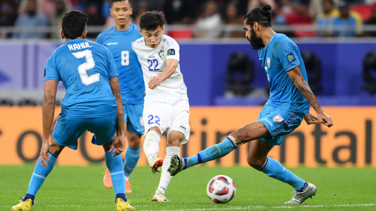 Гол Аббосбека Файзуллаева помог сборной Узбекистана разгромить Индию на  Кубке Азии