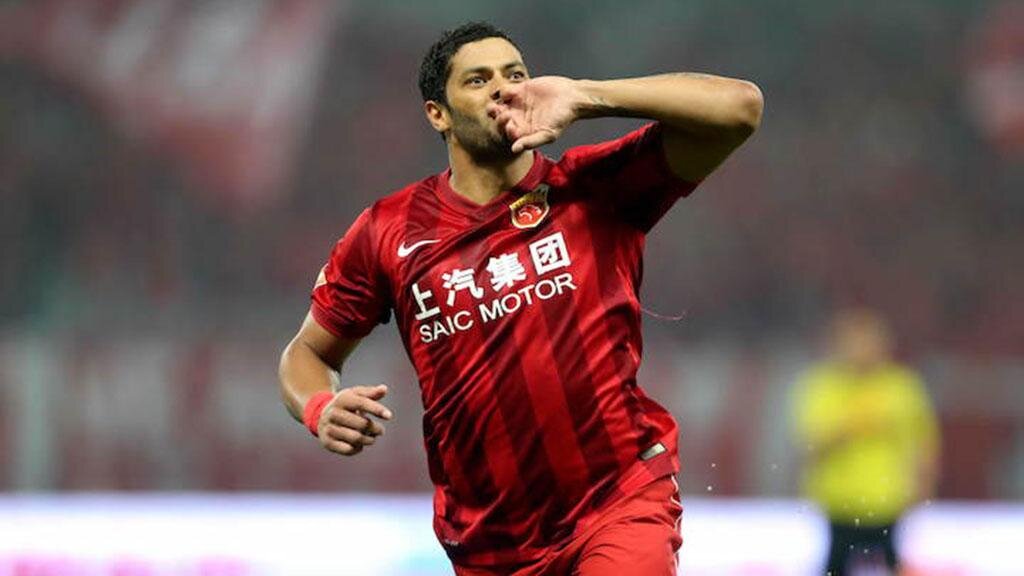 Халк спас «Шанхай» от поражения в Гуанчжоу, Капелло дебютировал в Китае с поражения от «Чанчуня»