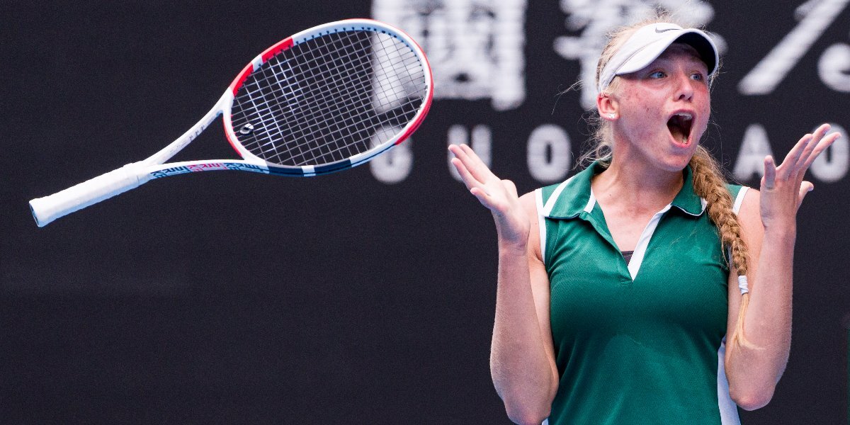 Корнеева победила Андрееву в финале юниорского Australian Open