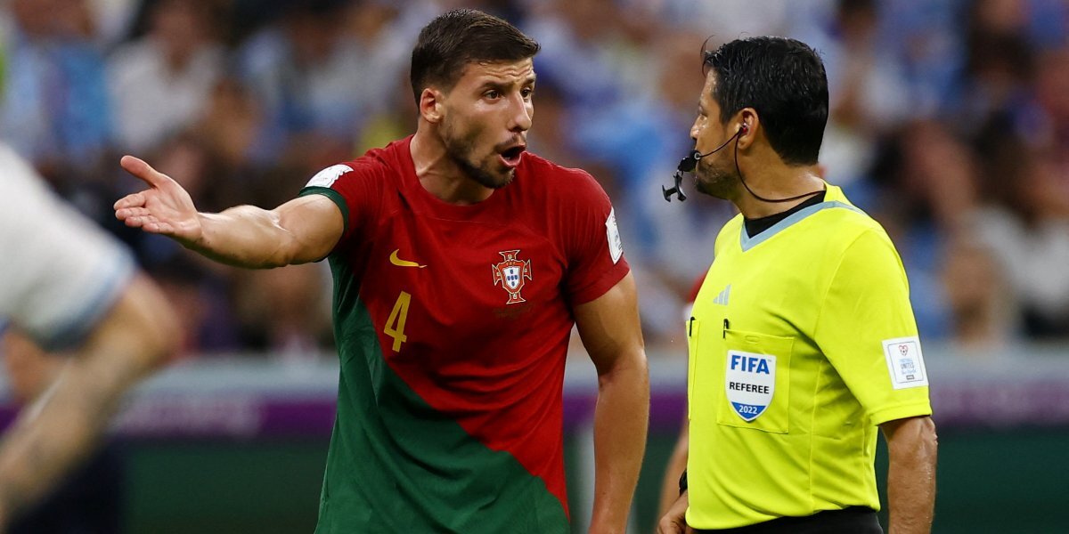 Португалия — Уругвай — 1:0: португалец Рубен Диаш получил желтую карточку на 89-й минуте матча ЧМ-2022