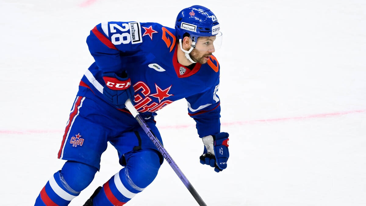 «Авангард» предлагал Толчинскому продлить контракт без участия агента, хоккеист отказался – Бабаев