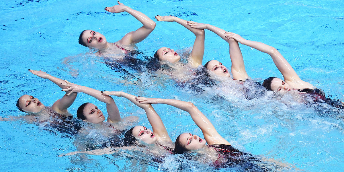 Synchronised swimming Barcelona 14 July 2003