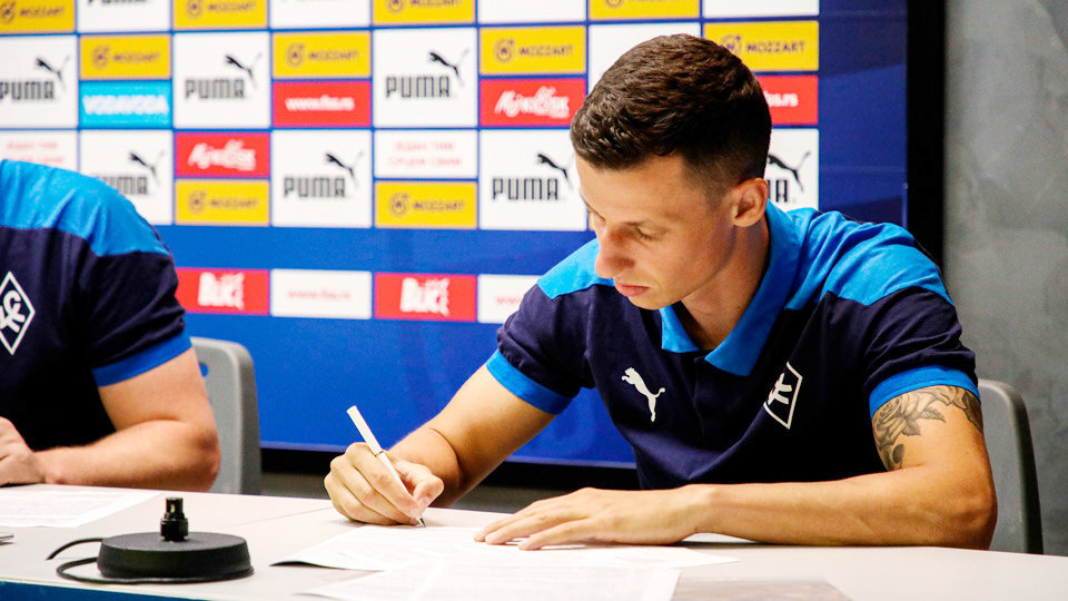 Корниленко заявил, что «Крылья» рассчитывают на украинского футболиста Иванисеню, он вернется в строй через месяц