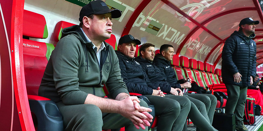 Слуцкий несколько раз просил руководство «Рубина» об отставке по ходу сезона, сообщил Генич