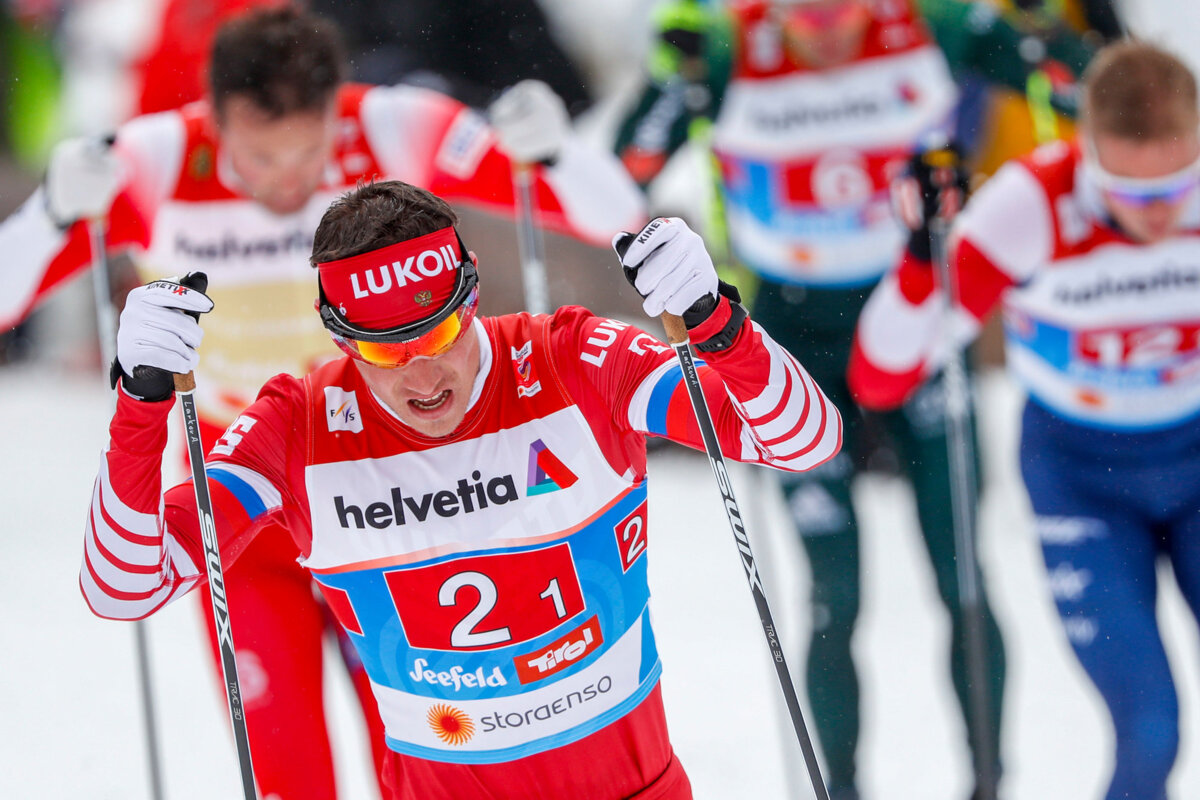 Российский лыжник Ларьков покидает этап Кубка мира в Норвегии для проверки на коронавирус