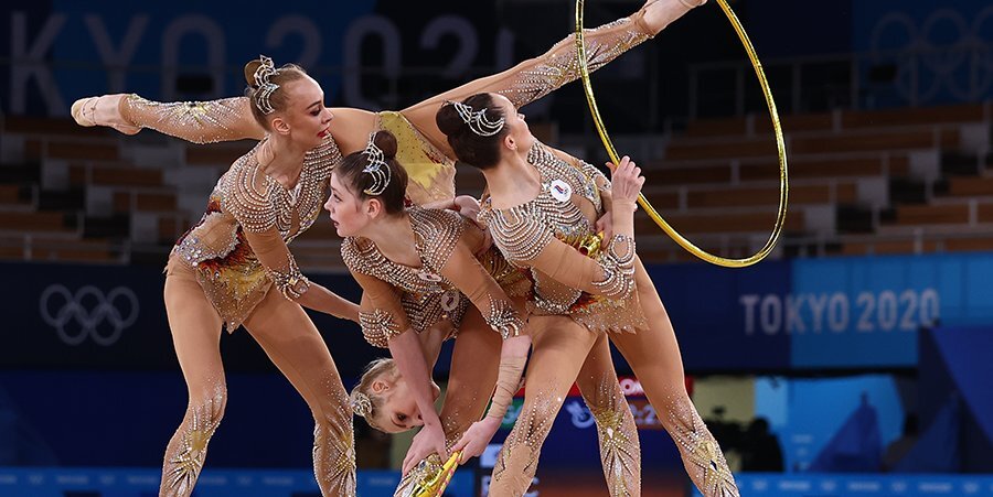 Сборная России по художественной гимнастике уступает Болгарии после первого вида в групповом многоборье на ОИ