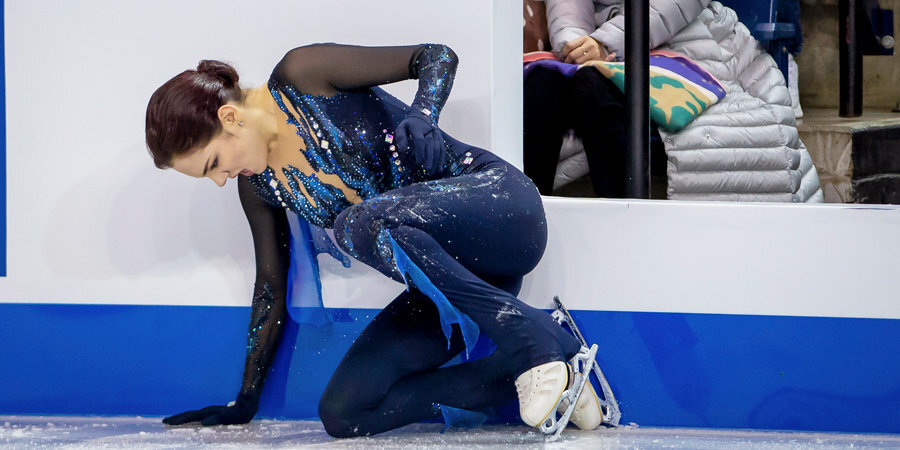 Медведева избежала травм после жесткого падения на Skate Canada