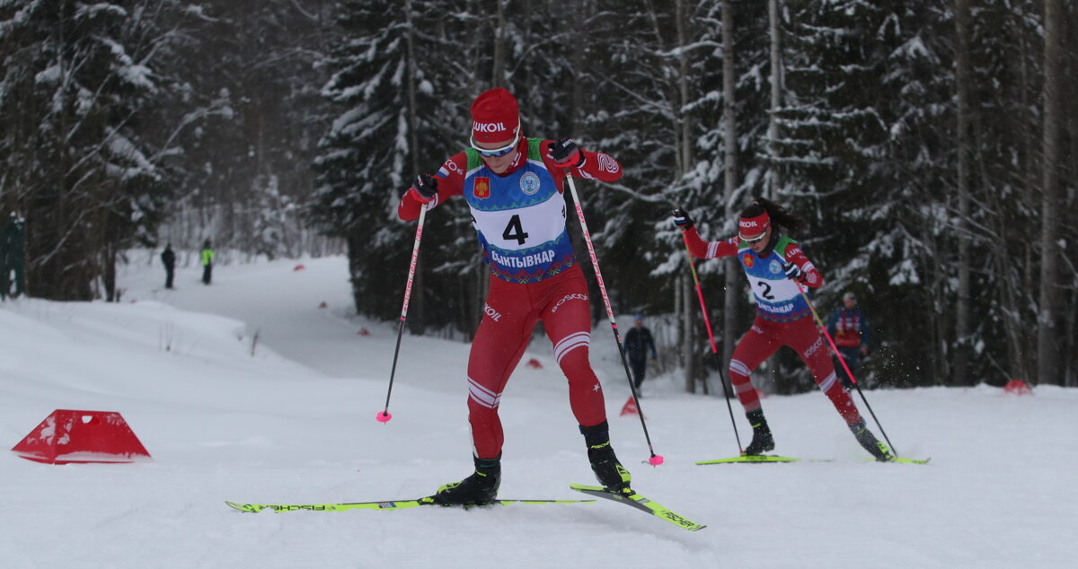 Лыжница Непряева заявила, что ее не удивила скорость Истоминой в скиатлоне на «Чемпионских высотах»