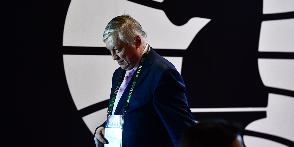Карпов назвал безумием и большой глупостью лишение Федерации шахмат России членства в FIDE