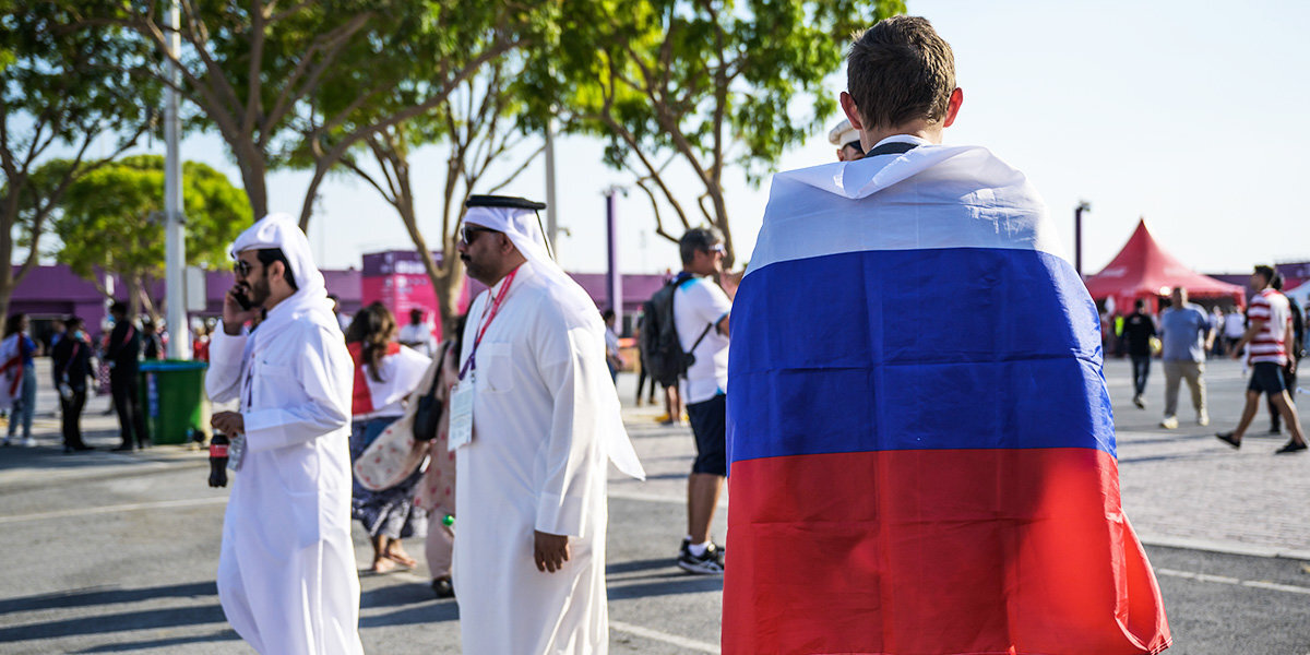 «Иностранцы хвалят наш чемпионат мира и говорят, что в Катаре не то» — российские болельщики в Дохе