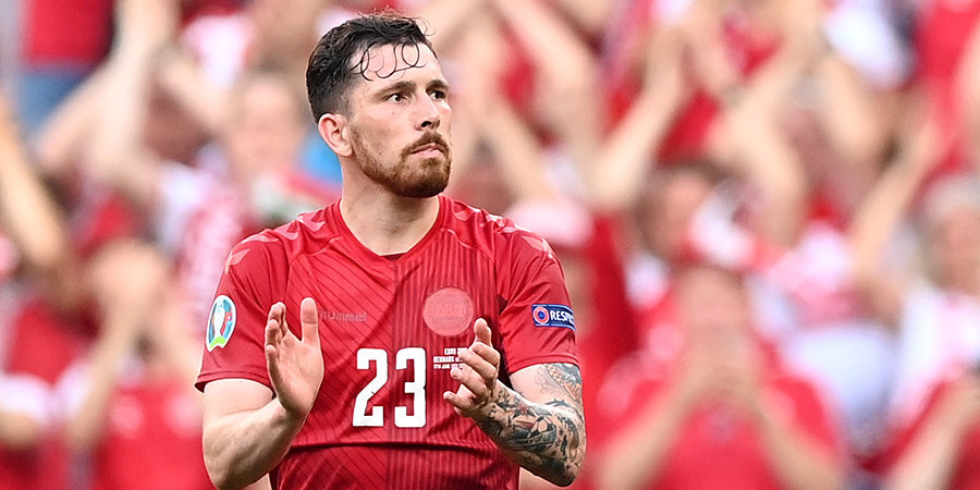 Дания — первая сборная в истории Евро, забившая 4 гола в двух матчах подряд