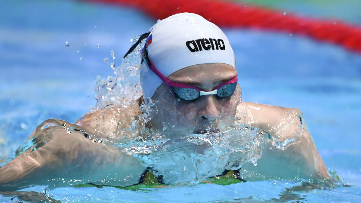 Клепикова выиграла золото чемпионата России на дистанции 100 метров вольным стилем