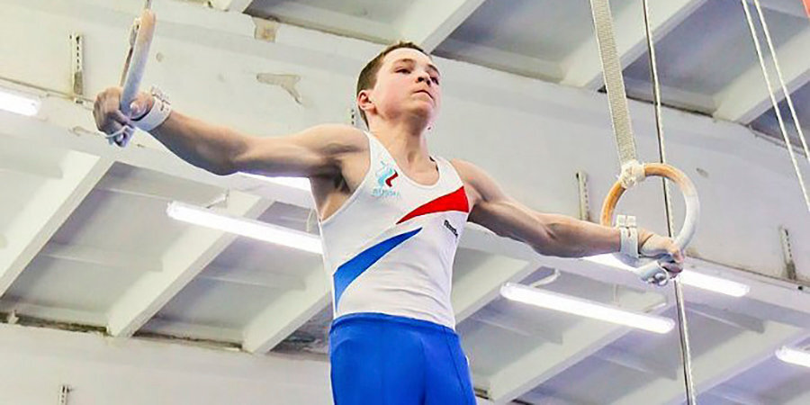 Российский гимнаст Климентьев стал бронзовым призером ЧМ в упражнениях на кольцах