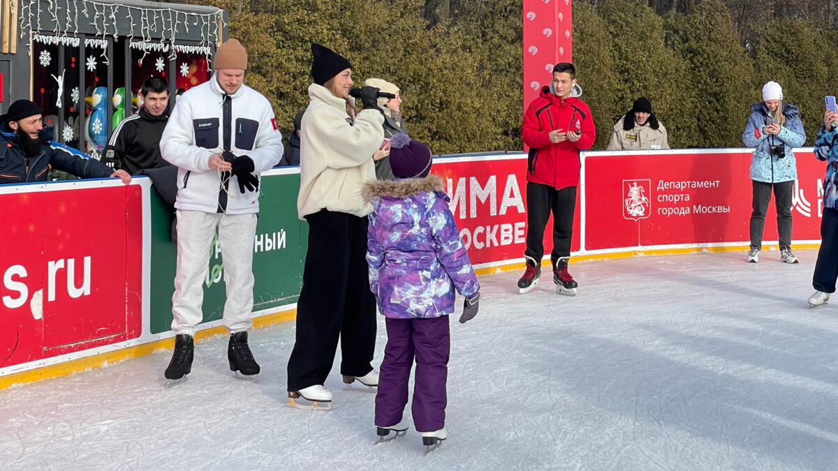 Фигуристы Синицина и Кацалапов провели мастер‑класс в парке Северного речного вокзала