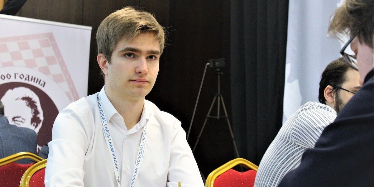 Россиянин Сарана стал чемпионом Европы по шахматам