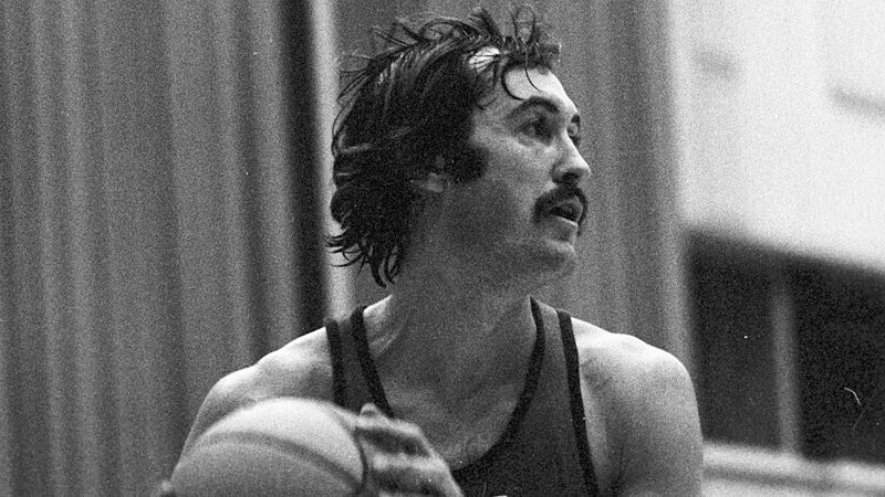 Бывшие баскетболисты ЦСКА почтили память олимпийского чемпиона-1972 Белова