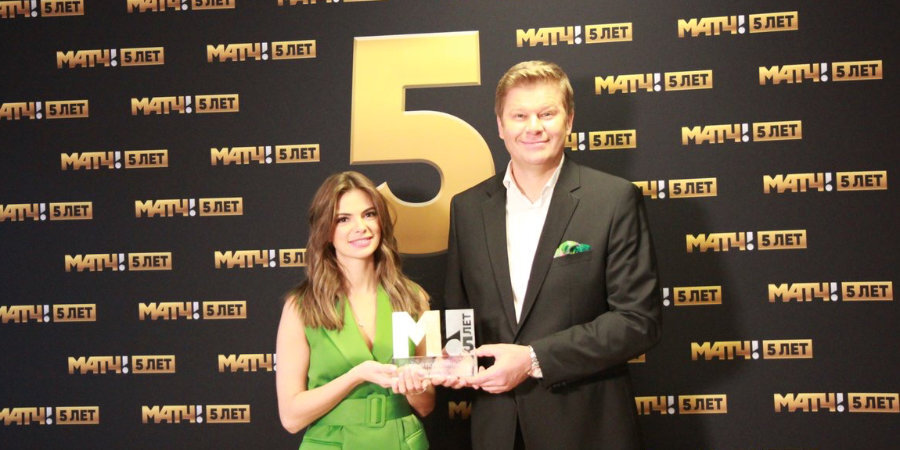 Губерниев получил вторую награду в рамках премии «Матч! 5 лет», победив в номинации «Самый популярный комментатор»