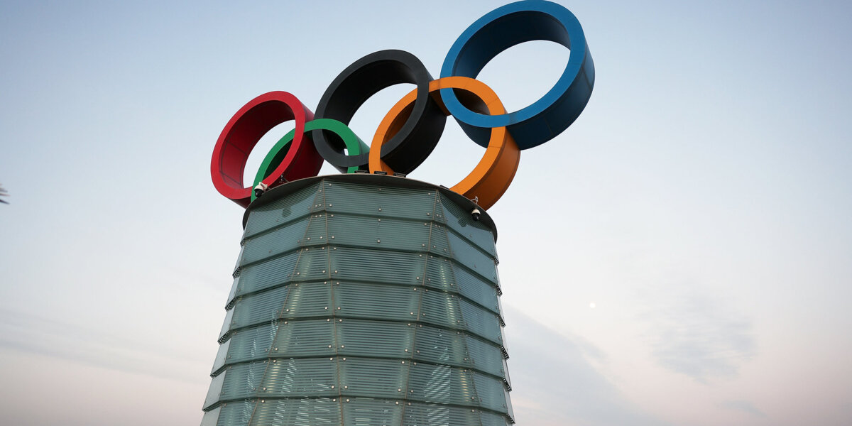 Сувениры с символикой фигурного катания не завезены в официальный фаншоп перед стартом Олимпиады-2022