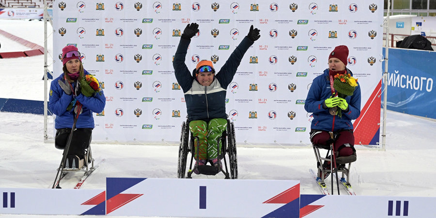 Белорусская лыжница Шиц победила в спринте на играх «Мы вместе. Спорт» в категории сидя