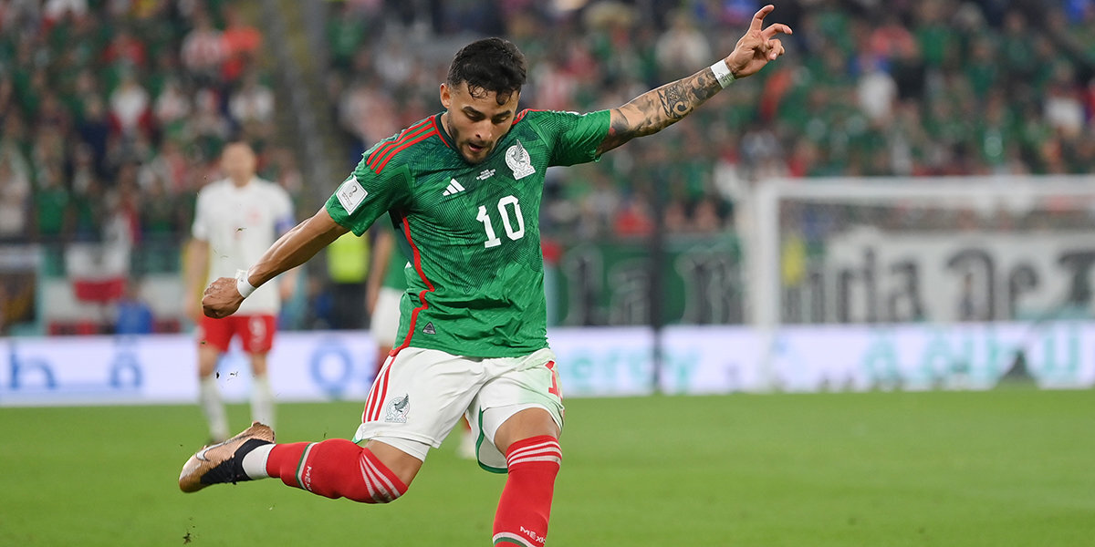 Мексика — Польша — 0:0. Мексиканцы совершили третью замену в матче ЧМ-2022