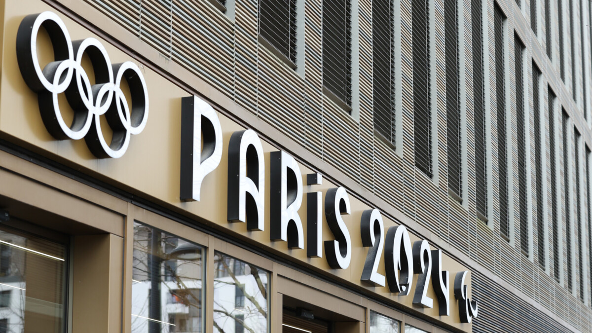 Парижские мусорщики пригрозили забастовкой на время Олимпиады и потребовали дополнительных бонусов