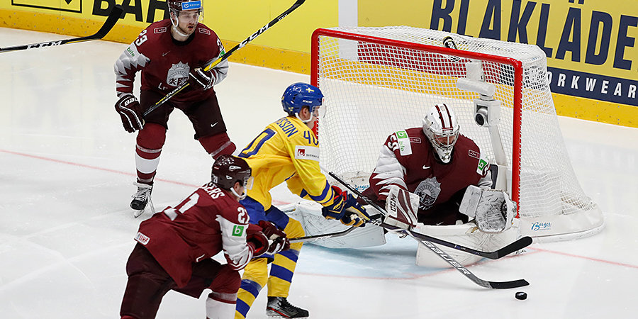 Сборная Швеции с трудом обыграла Латвию и стала последним участником плей-офф ЧМ