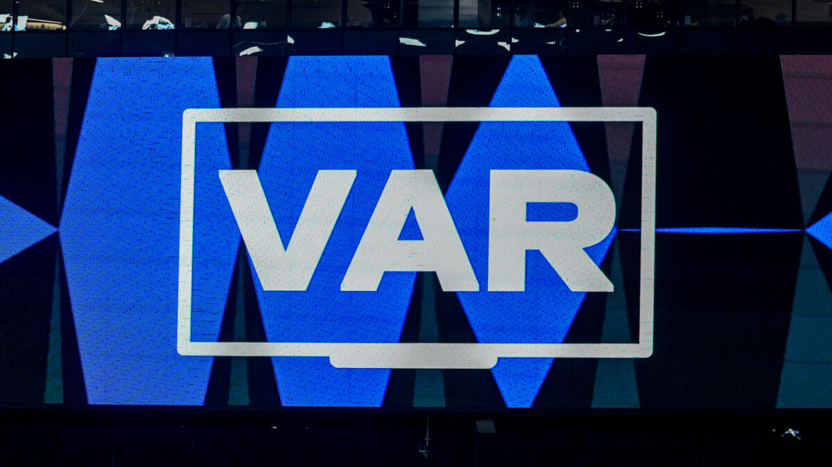 Швеция стала первой страной, отказавшейся от внедрения технологии VAR в футболе