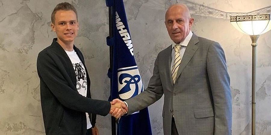 «Динамо» подписало 19-летнего россиянина, на которого претендовала «Валенсия»