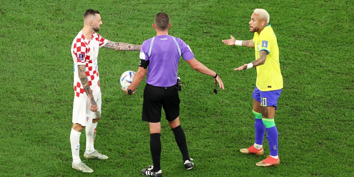 Хорватия — Бразилия — 0:0. Хорват Брозович получил желтую карточку на 31-й минуте матча ЧМ-2022