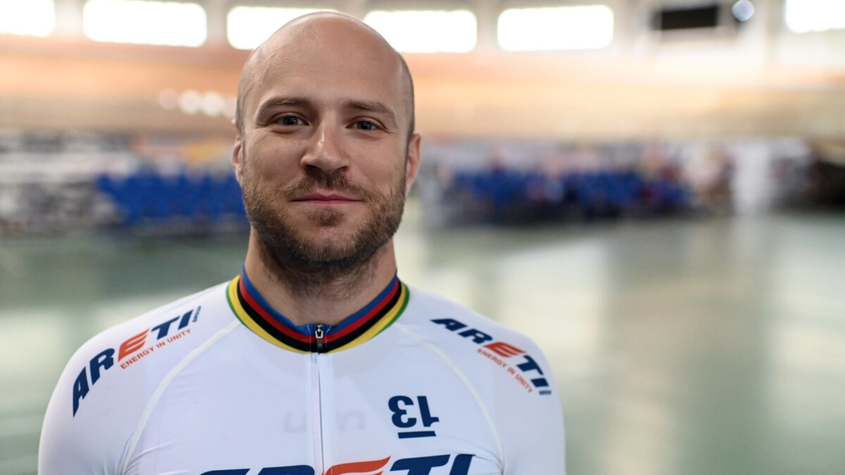 Велогонщик Дмитриев: «Греться надеждой об отборе на ОИ, не скрою, очень тяжело»