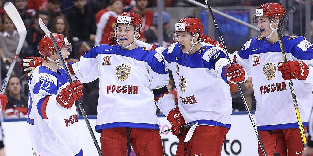 Сборная России забрасывает девять шайб в ворота Латвии