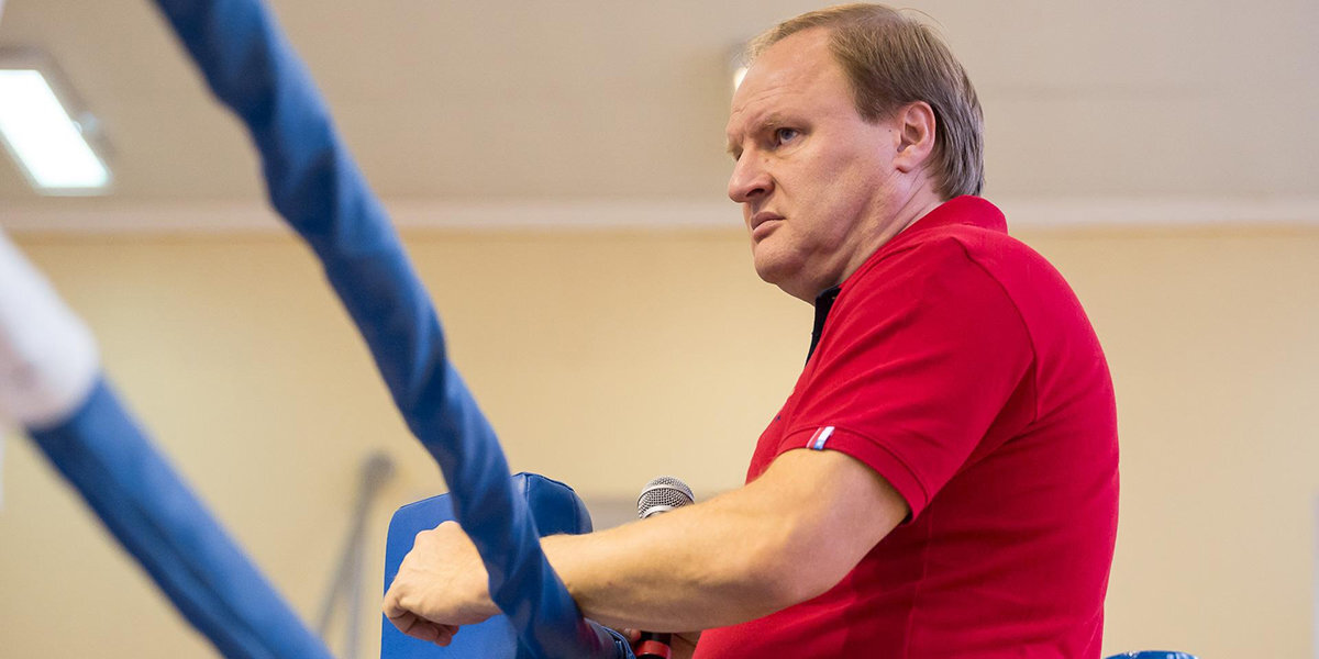 «Джонсон, получив гражданство РФ, станет одним из самых популярных российских боксеров современности» — Хрюнов