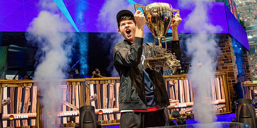 16-летний чемпион мира по Fortnite рассказал, на что потратит призовые