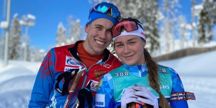 «Влюбился в ее лыжный ход». Биатлонист Томшин рассказал о знакомстве со своей супругой Батмановой