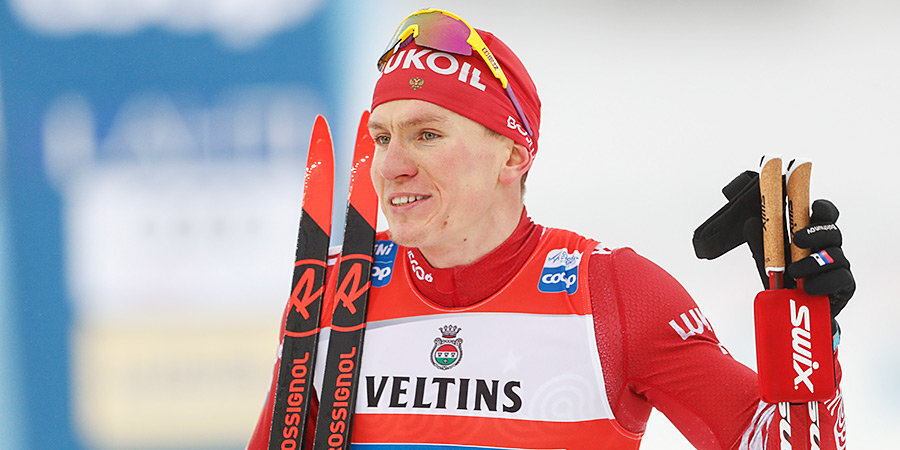 Российские лыжники выступят на ЧМ в красно-белых комбинезонах с эмблемой ФЛГР