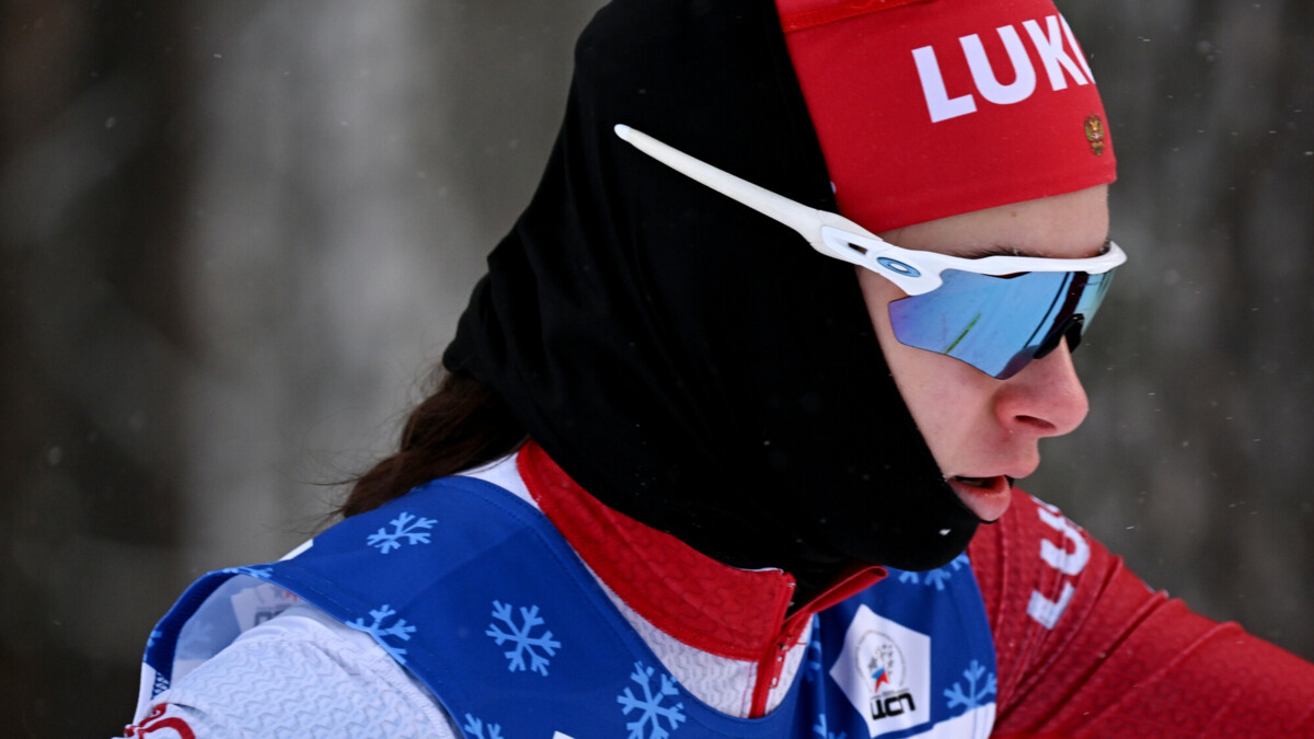 «Очень рада, ведь это мой первый подиум во взрослом спорте» — лыжница Дарья Непряева