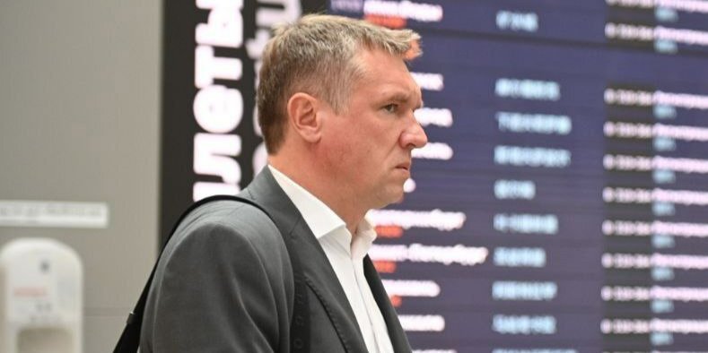 Талалаев — об удалении в матче с «Крыльями»: «Арбитр спросил, кто бросил бутылку, а мы не растим Комличенко, говорим правду в лицо»