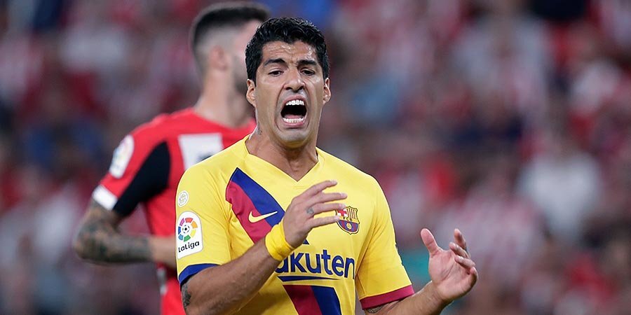 «Барселона» подтвердила, что Суаресу предстоит операция на колене. Он пропустит от 4 до 6 недель