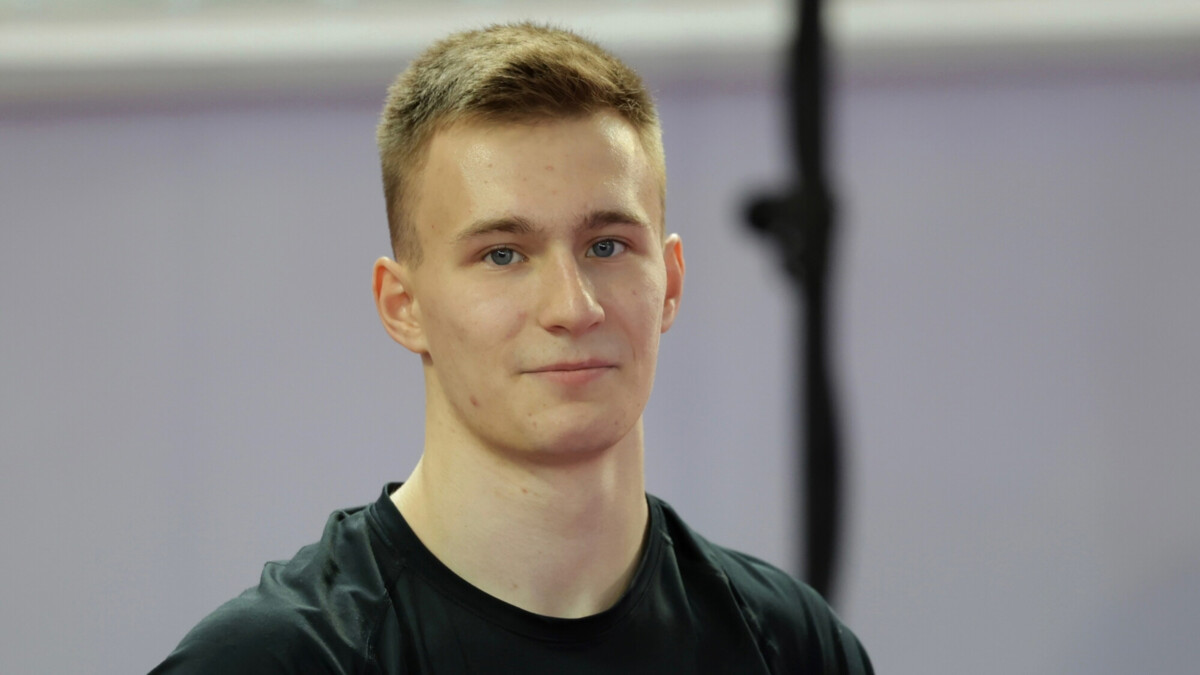 Гимнаст Маринов победил в индивидуальном многоборье на чемпионате России