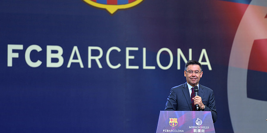 «Барселона» пригрозила подать в суд за обвинения в коррупции в клубе