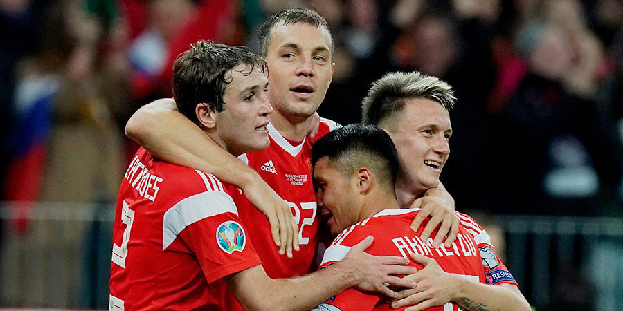 Сборная России осталась на 38-м месте в рейтинге ФИФА