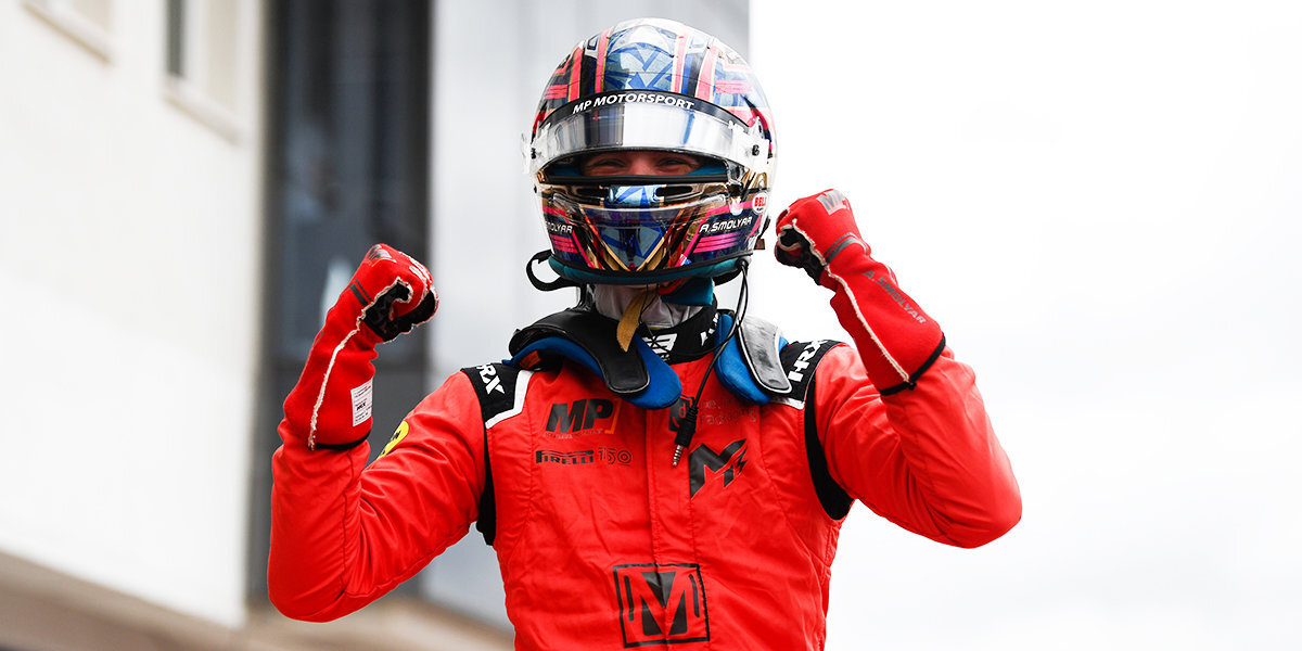 Россиянин Смоляр занял третье место на Гран‑при Бельгии в «Формуле‑3»