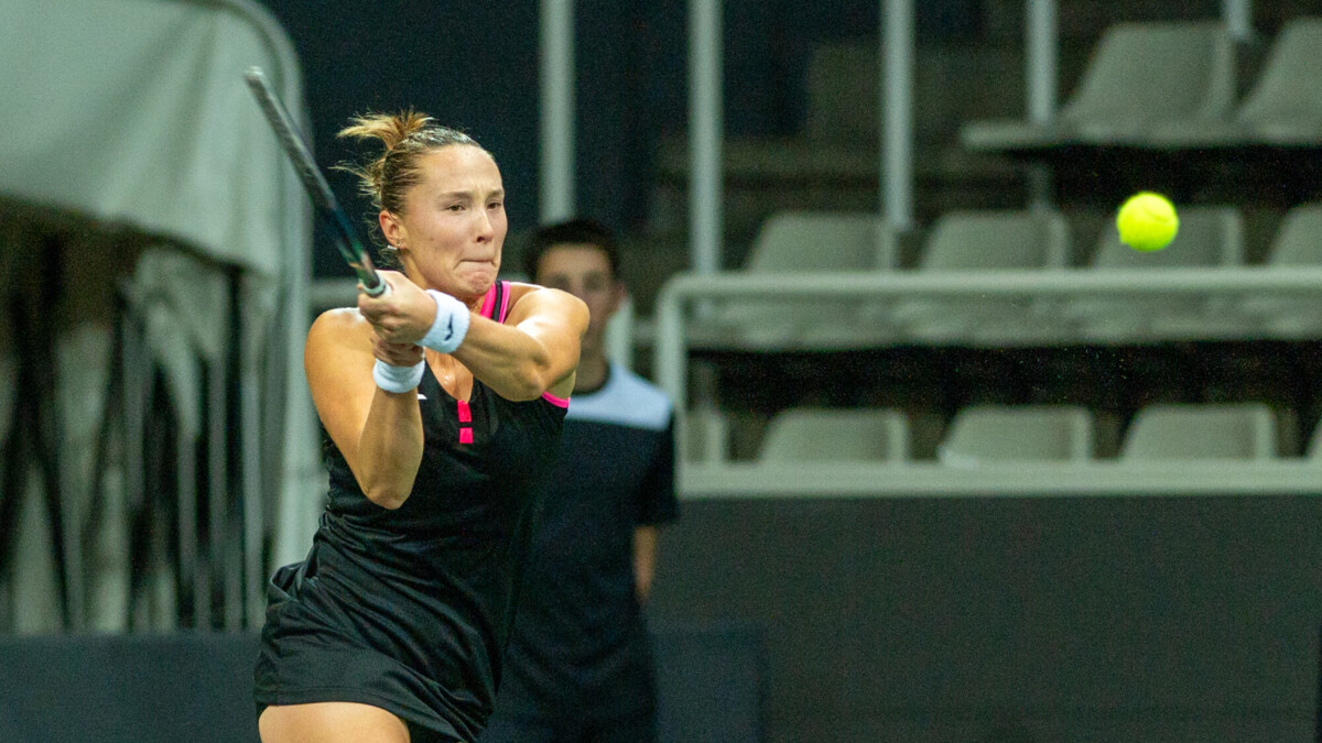 Российские теннисистки Мирра Андреева и Анна Калинская вышли во второй круг турнира в Брисбене