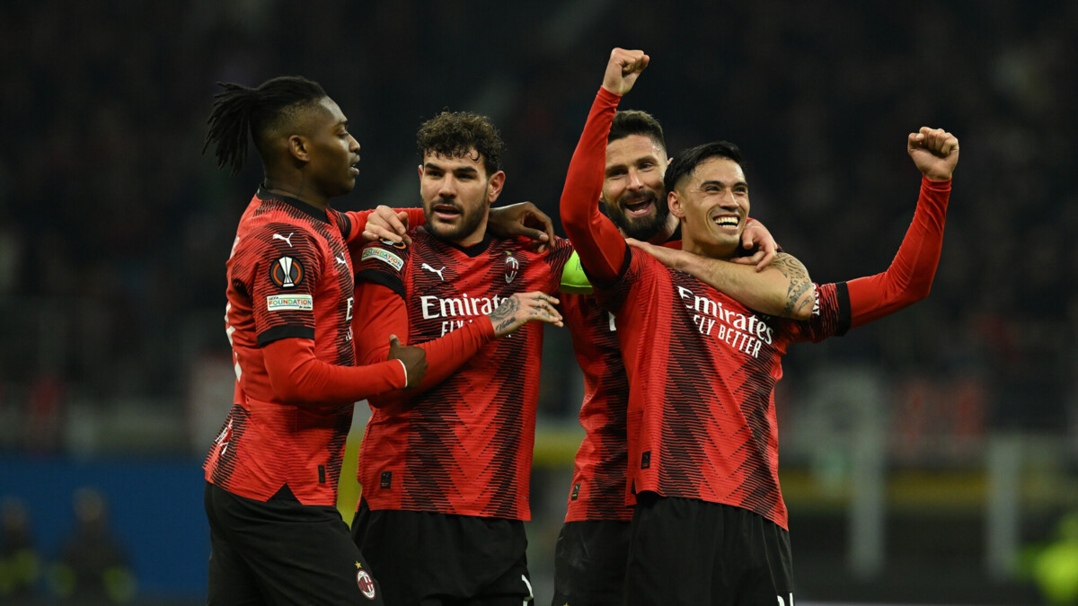 «Милан» одержал победу над «Славией» в первом матче 1/8 финала Лиги Европы