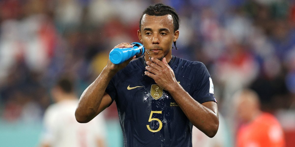 Франция — Дания — 0:0: француз Кунде получил желтую карточку на 43-й минуте матча ЧМ-2022