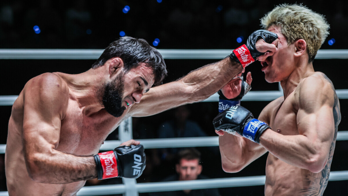 Россиянин Шамиль Гасанов победил О Хо Таэка в главном поединке ONE Fight Night 18