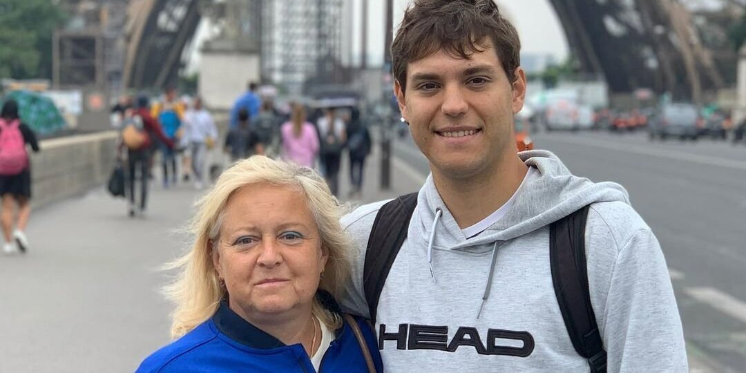 Теннисист Котов — о нецензурной брани в адрес матери: «Подал плохой пример. Благодарен маме за все, что она делает для меня»