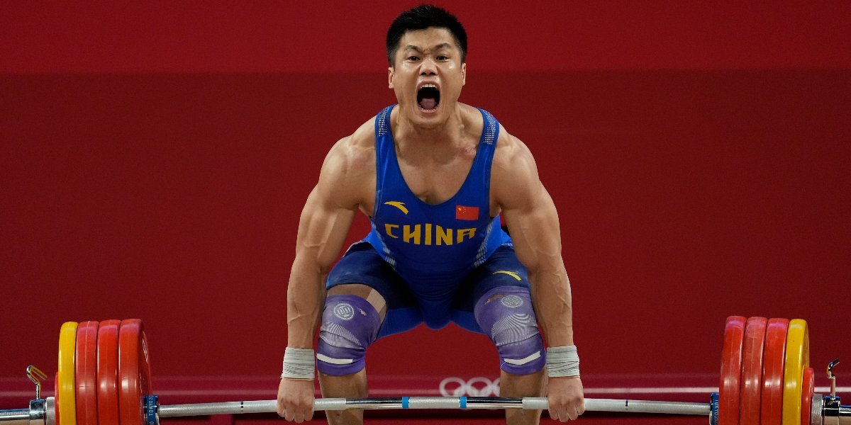 Трехкратный олимпийский чемпион по тяжелой атлетике Люй Сяоцзюнь сдал положительную допинг-пробу на ЭПО
